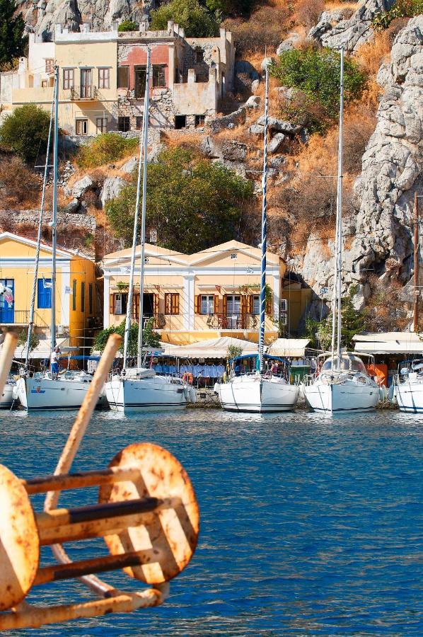 Symi Blue Port Apartment Exteriér fotografie